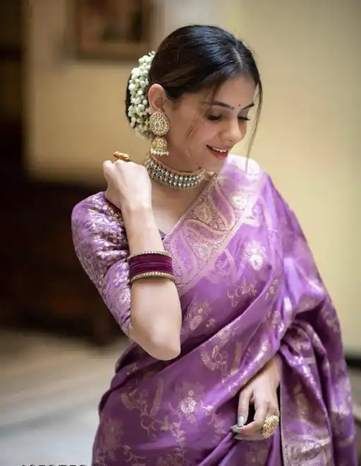 Splendorous Light Purple Soft Lichi Silk Jacquard All Over Saree - Image 2