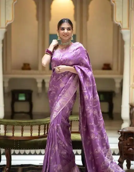 Splendorous Light Purple Soft Lichi Silk Jacquard All Over Saree