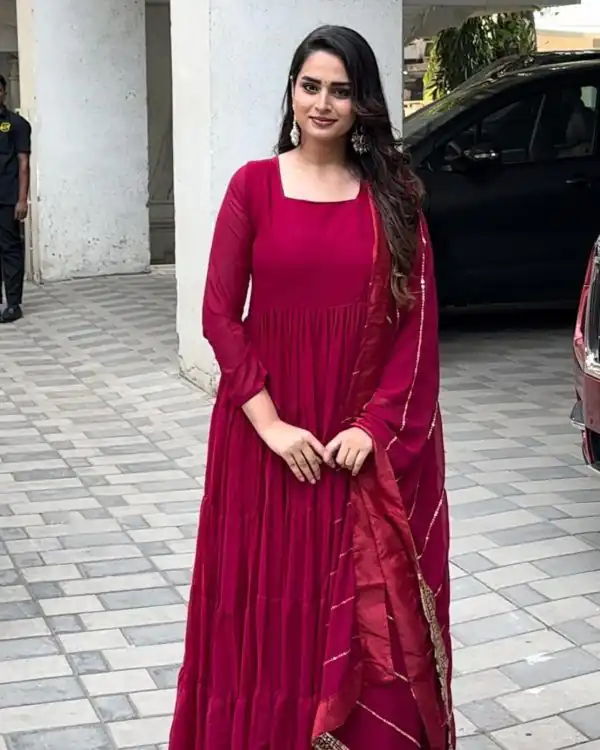 Sublime Pink Color Georgette Ruffle Style Dori Latkan Anarkali Suit