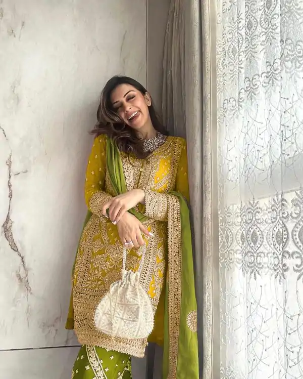 Hansika Motwani Yellow Color Georgette Embroidery Salwar Suit