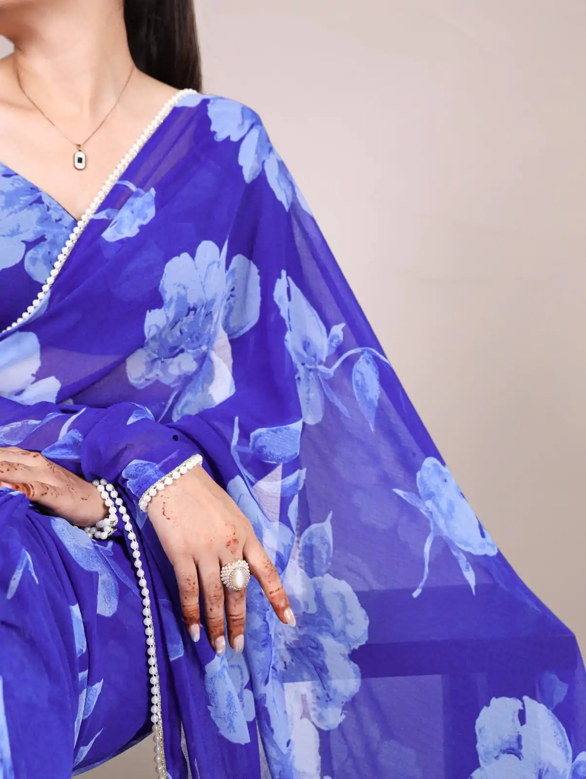 Blue Chiffon Printed Saree - Image 2