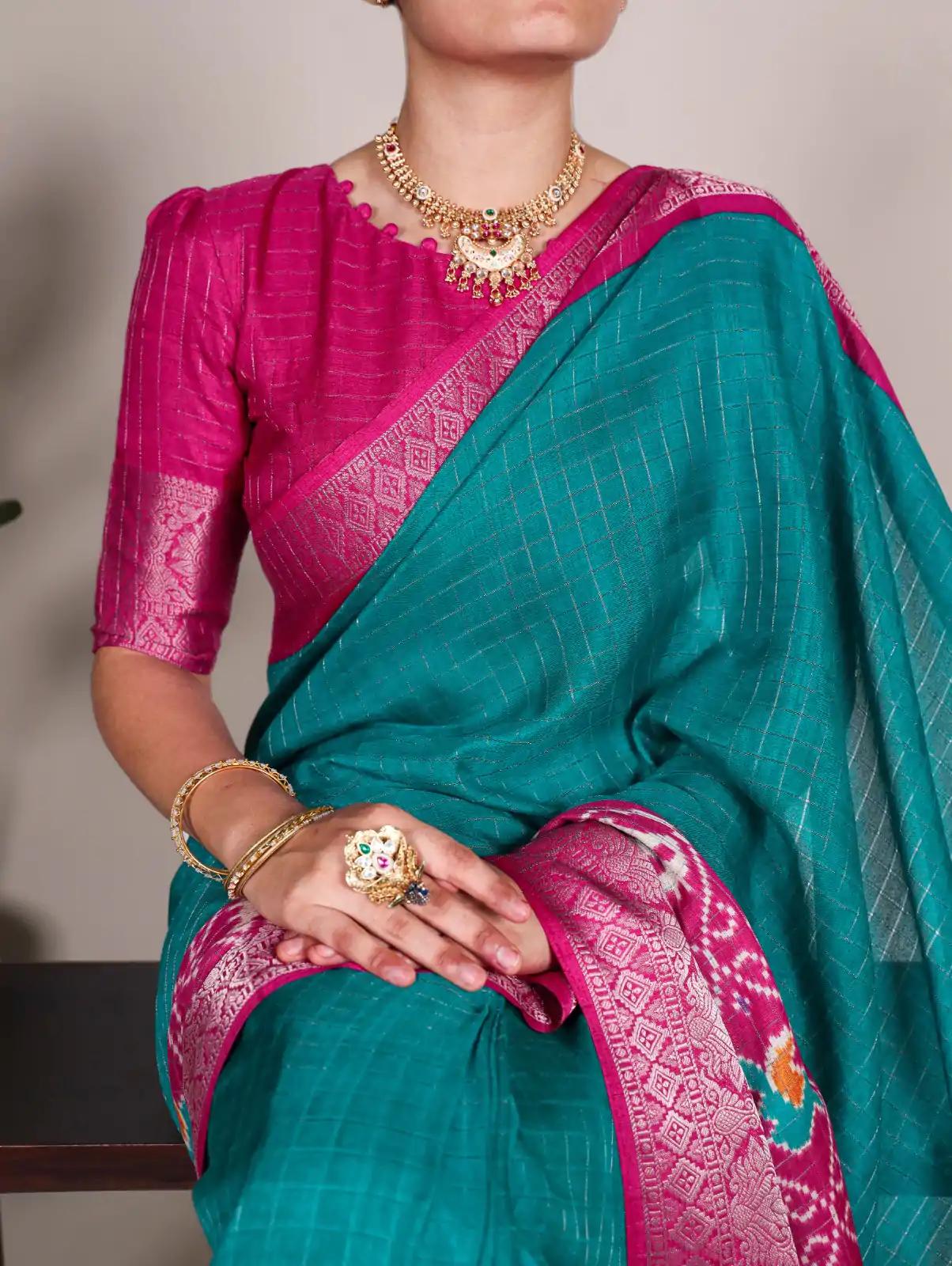 Firozi Tussar Chex Patola Saree - Image 2