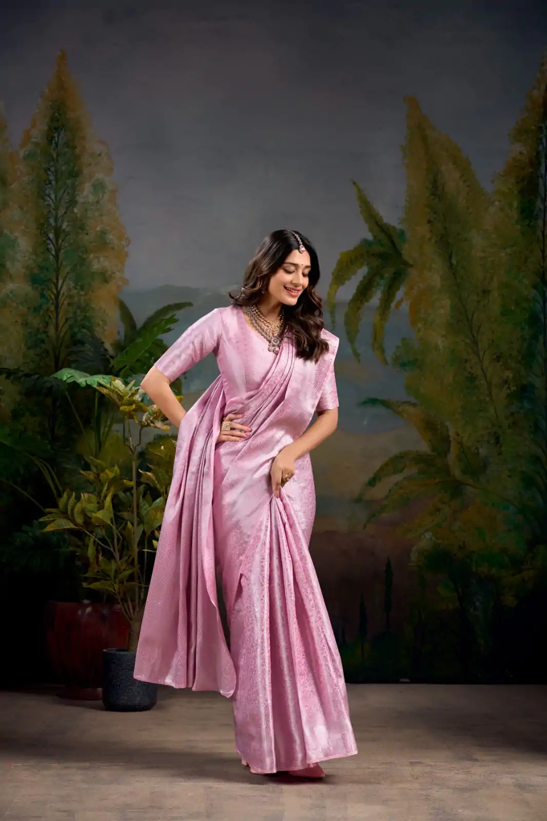 Baby Pink Kanjivaram Weaving Saree - Image 5