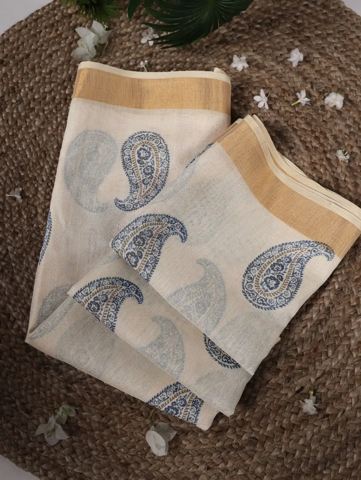 Blue Onam Printed Saree - Image 2