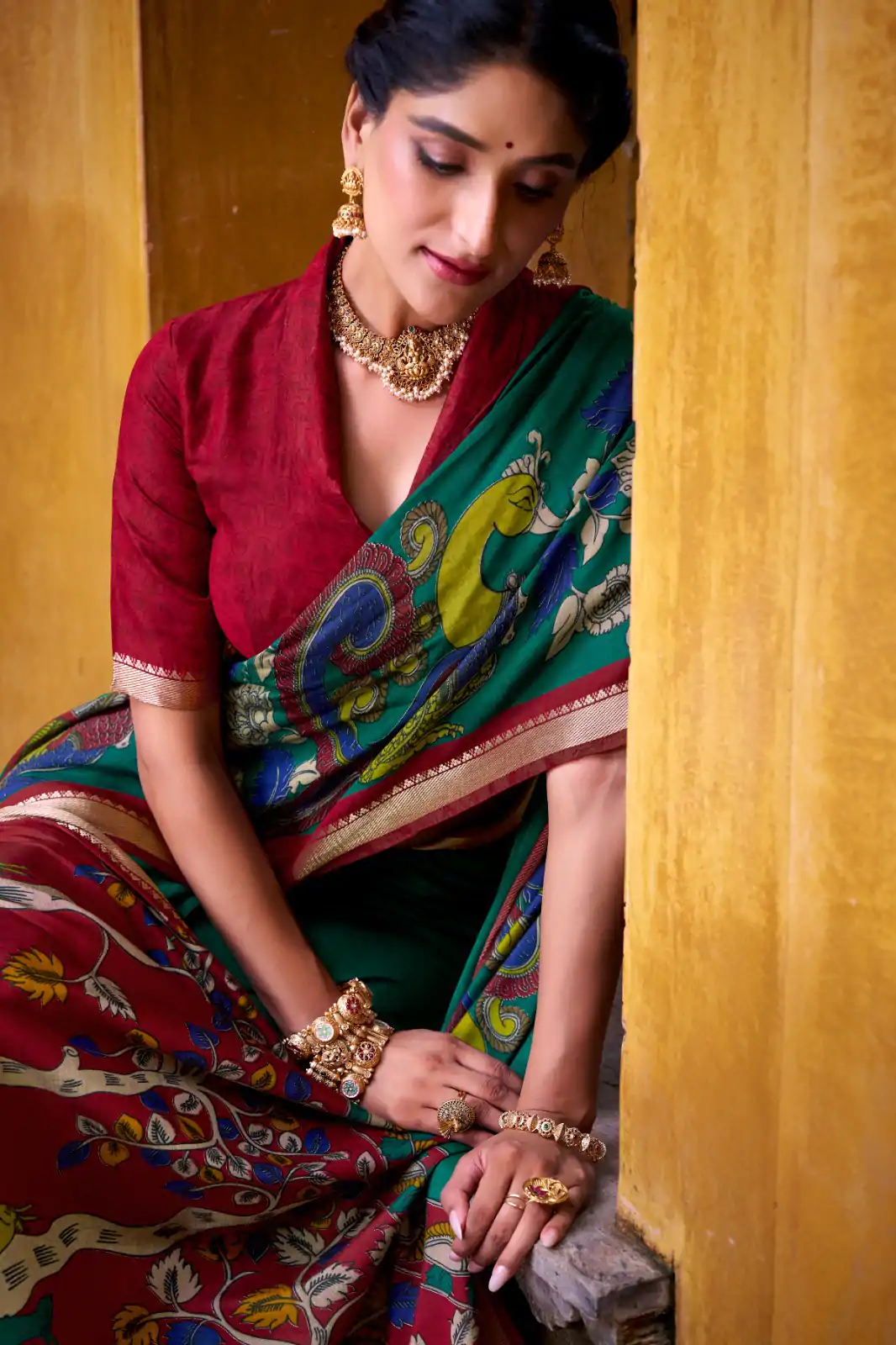 Firozi Polyester Kalamkari Saree - Image 4