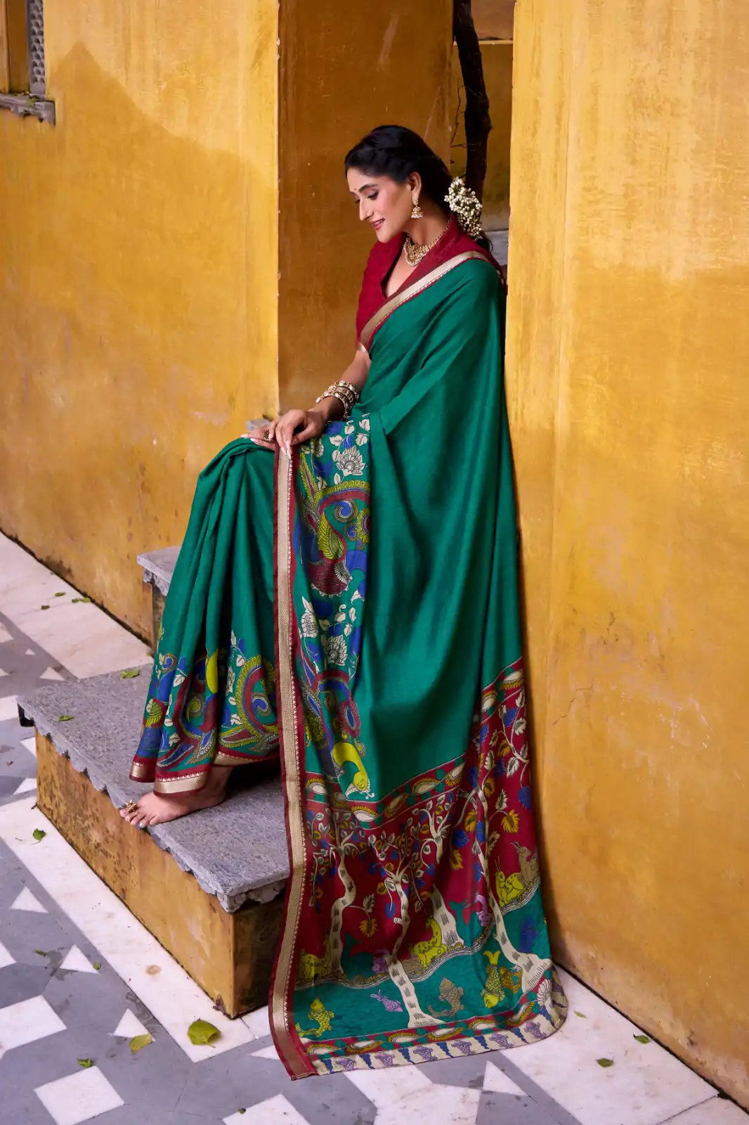 Firozi Polyester Kalamkari Saree - Image 2