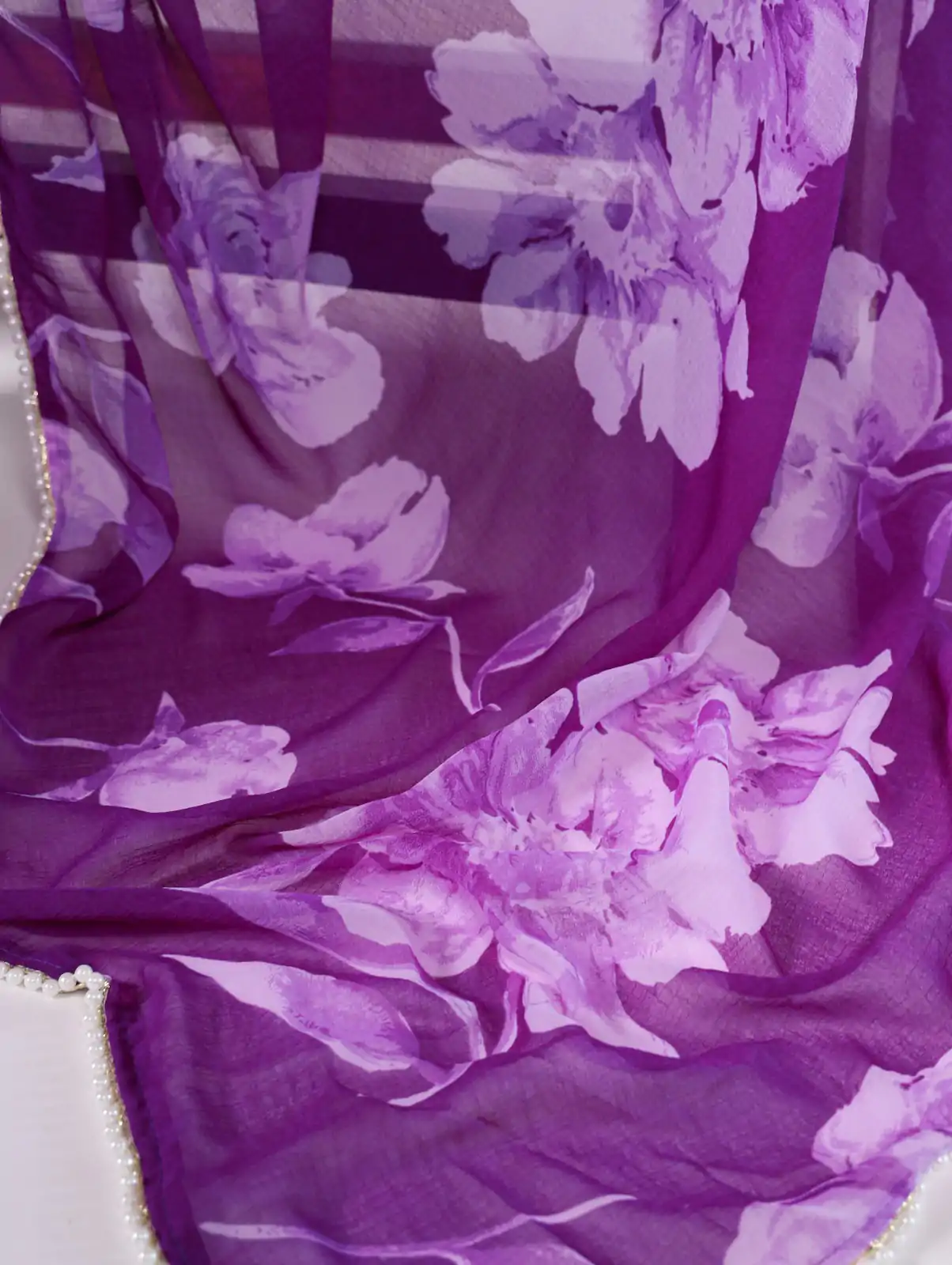Purple Chiffon Printed Saree - Image 4