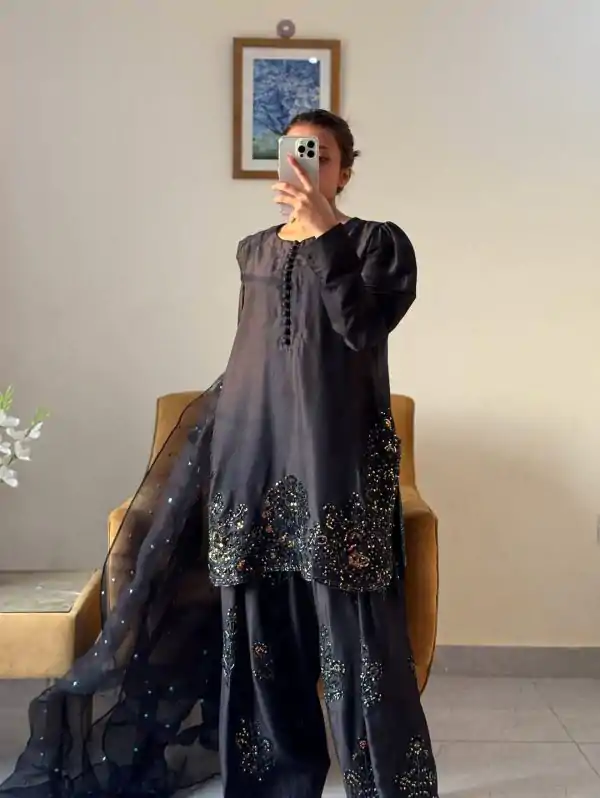 Black Natural Crep Silk Embroidery Work Salwar Suit