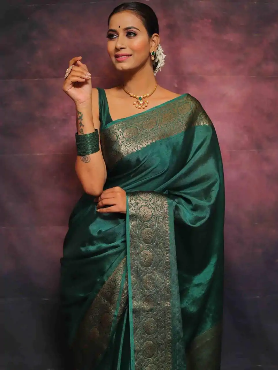 Firozi Soft Lichi Silk Lace Border Saree - Image 4