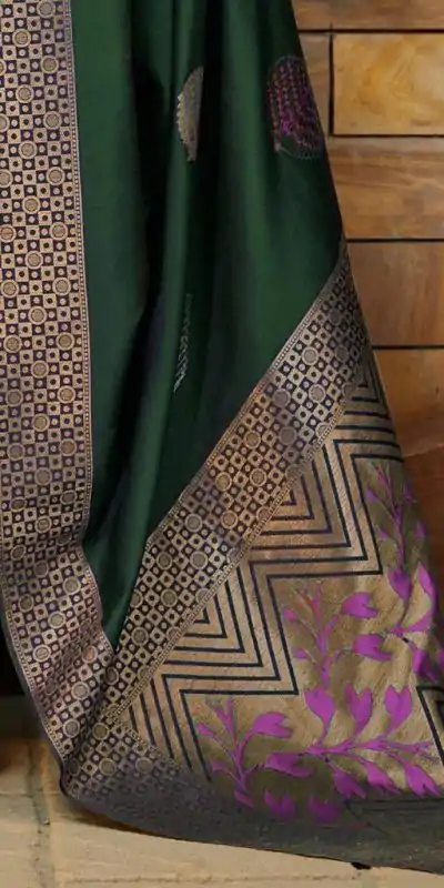 KP 4027 Green Soft Lichi Silk Cloth With Lace Border & Lace Work Saree. Special Price ₹1499. Delivery 4-6 Working Days. Shop now. | Designer Sarees, Embroidered Sarees, Sarees, Bollywood Sarees, Creative Sarees, Ethnic Saree, Modern Digital sarees, Party Wear Sarees