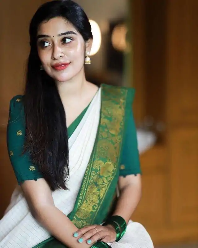 KP 3025 Green Soft Lichi Silk Saree Perfect for Wedding, Party, Baby Shower, Onam, Durga Puja . Available at ₹1449 only. Delivery 4-6 Working Days. | Designer Sarees, Embroidered Sarees, Sarees, Bollywood Sarees, Creative Sarees, Ethnic Saree, Modern Digital sarees, Party Wear Sarees