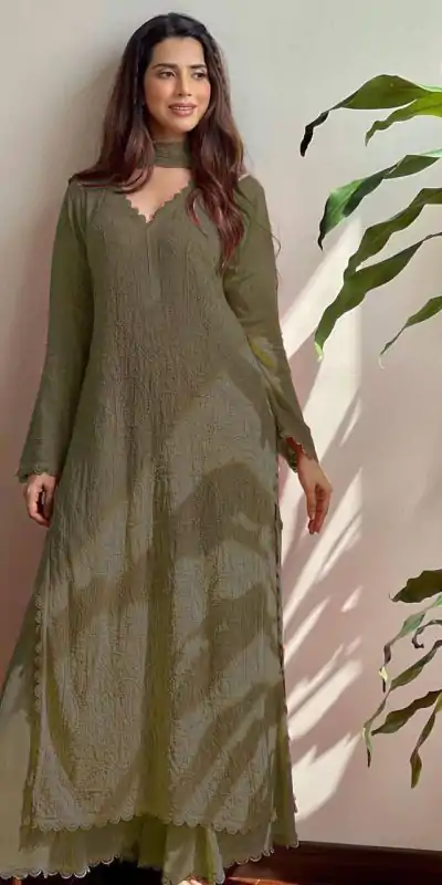 Mehendi Georgette Thread Embroidery Salwar Suit
