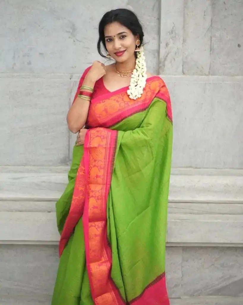 Parrot Green Soft Lichi Silk With Lace Saree - Image 2