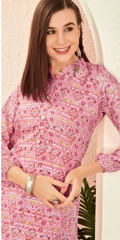 INLI BLOSSOM 2.0 Peach Georgette print Gown Perfect for Wedding, Party, Ganesh Chaturthi, Bridal Wear, Durga Puja – . Get it for ₹1499. Delivery 4-6 Days | Gowns, Bollywood Gowns, Creative Gowns, Designer Gowns, Embroidered Gowns, Party Wear Gowns
