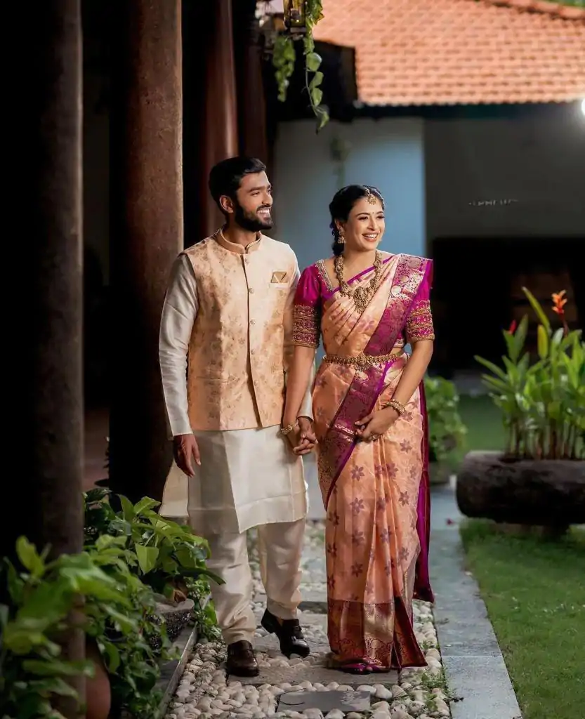 Peach Soft Lichi Silk With Lace Work Saree - Image 4