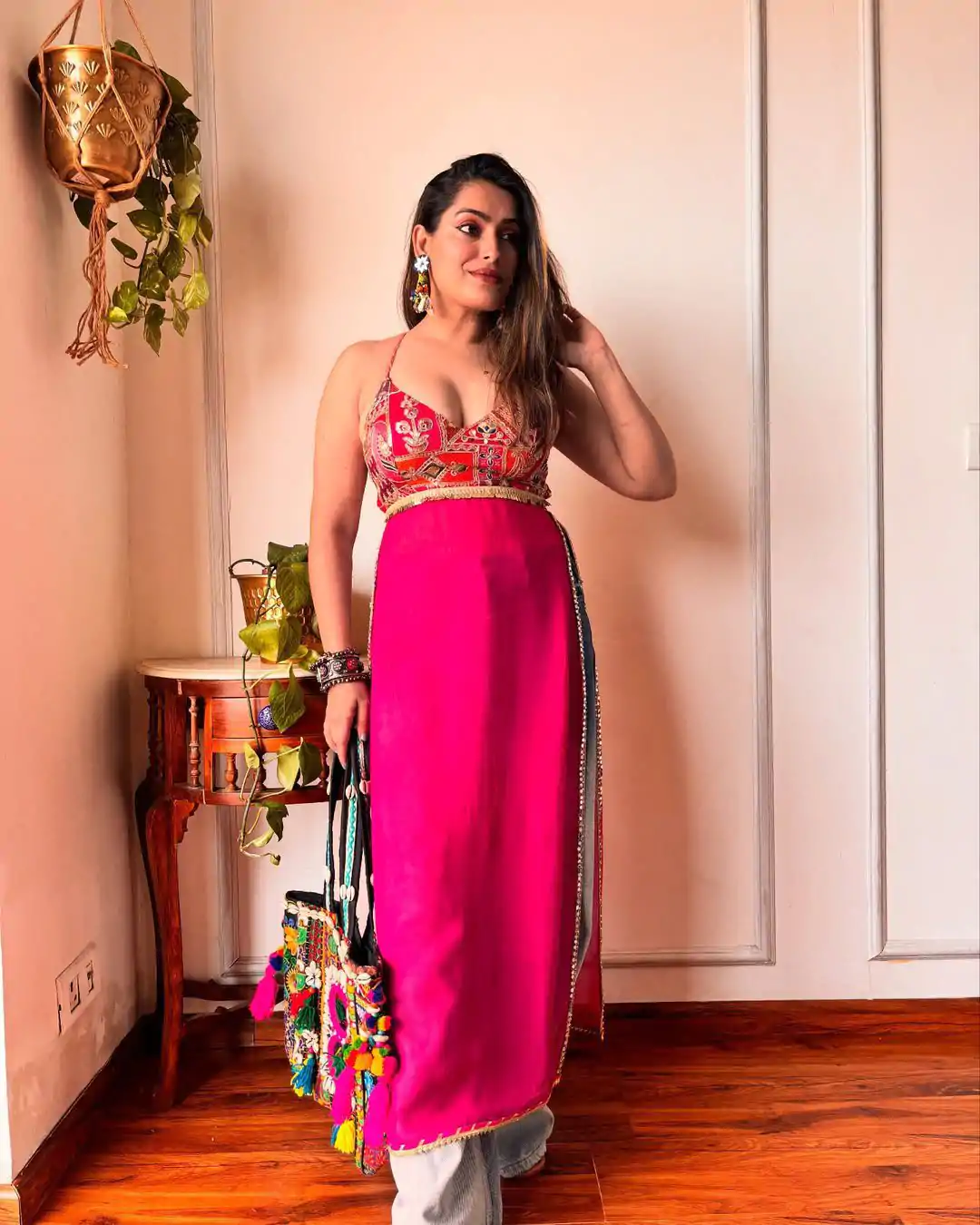 Red Georgette Embroidery Work Kurti - Image 5