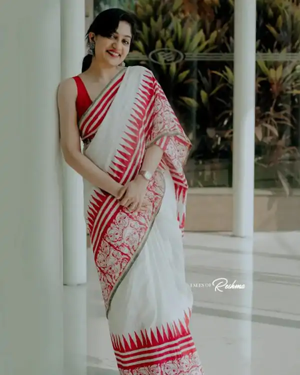 Red Soft Cotton Lace Work Digital Print Saree