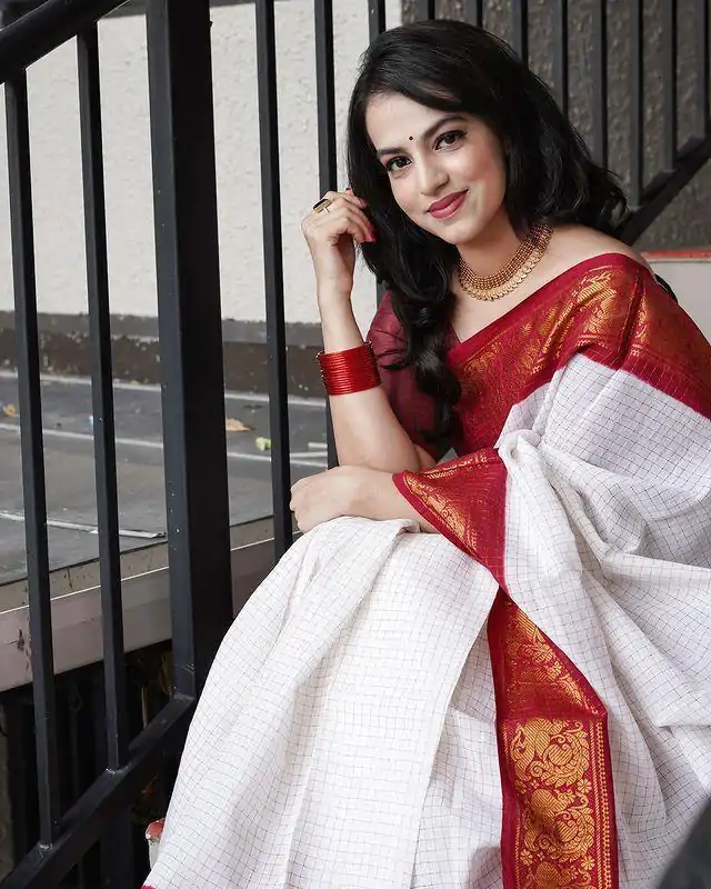 KP 3025 Red Soft Lichi Silk Saree Perfect for Wedding, Party, Baby Shower, Onam, Durga Puja . Available at ₹1449 only. Delivery 4-6 Working Days. | Designer Sarees, Embroidered Sarees, Sarees, Bollywood Sarees, Creative Sarees, Ethnic Saree, Modern Digital sarees, Party Wear Sarees
