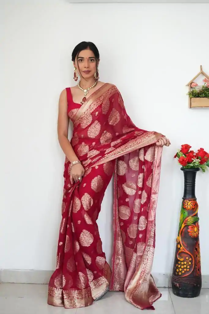 Red Soft Lilan Slab Attractive Charm full Saree - Image 5