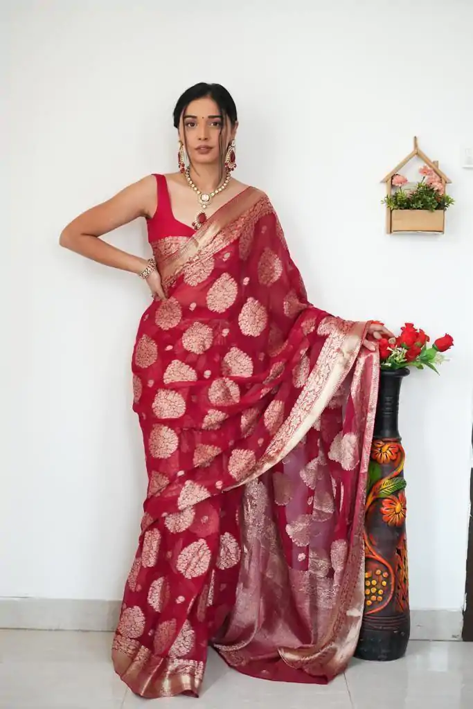 Red Soft Lilan Slab Attractive Charm full Saree - Image 4