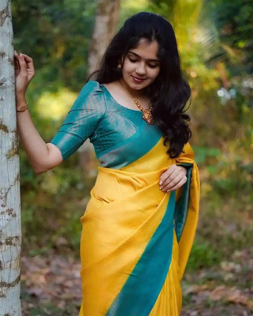 Yellow Soft Lichi Silk With All Over Saree - Image 10