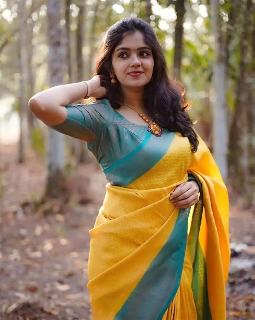 Yellow Soft Lichi Silk With All Over Saree - Image 8