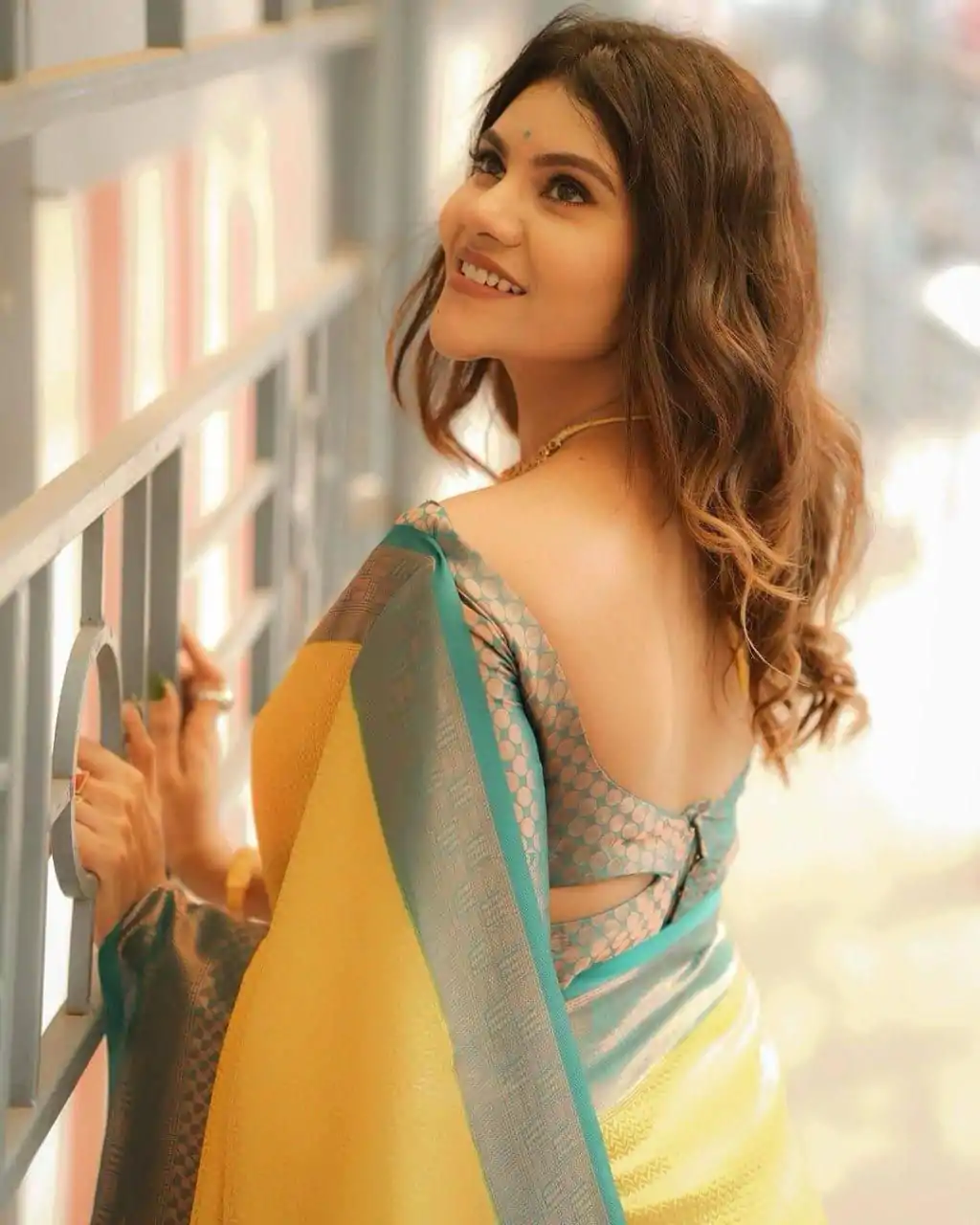 Yellow Soft Lichi Silk With All Over Saree - Image 7