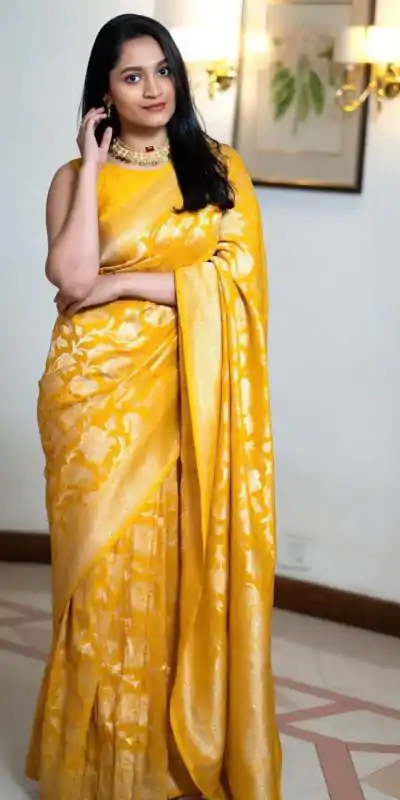 SC 239 Pink Georgette With Lace Work & Lace Border Saree . Wedding, Party, Festive, Events, Exclusive Offer ₹1599. Delivery 4-6 Working Days. Shop now. | Designer Sarees, Embroidered Sarees, Sarees, Bollywood Sarees, Creative Sarees, Ethnic Saree, Modern Digital sarees, Party Wear Sarees