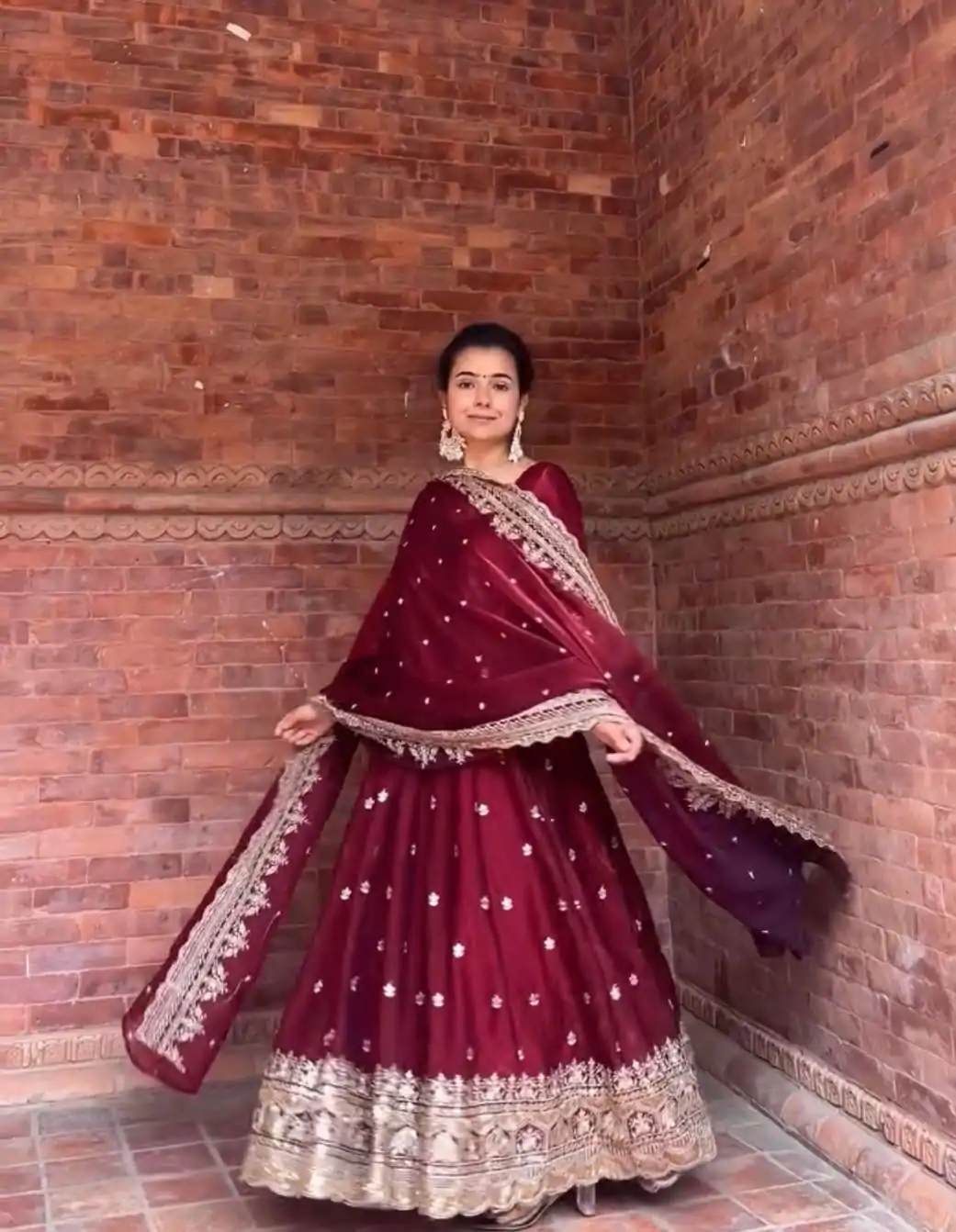 Maroon Fendy Silk Embroidery Work Salwar Suit