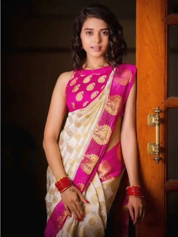 KPR 090 Off White Color Soft Lichi Silk Saree with Lace Work & Lace Border. Get it for ₹1449. Delivery 4-6 Working Days. Shop now. | Designer Sarees, Embroidered Sarees, Sarees, Bollywood Sarees, Creative Sarees, Ethnic Saree, Modern Digital sarees, Party Wear Sarees