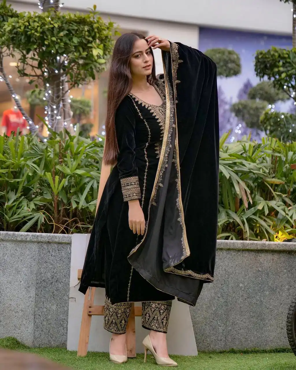 SRK 5017 Black in Viscose Velvet Embroidery Work & Lace Work Salwar Suit . Exclusive Offer ₹1999. Delivery 4-6 Working Days. Shop now. | Lehenga, Bollywood Lehenga, Creative Lehenga, Designer Lehenga, Embroidered Lehenga, Party Wear Lehenga