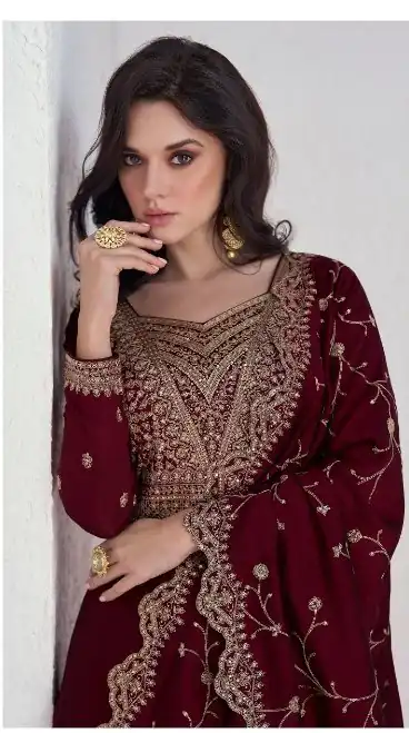 Maroon Vichitra Embroidery Lace Work Salwar Suit - Image 4