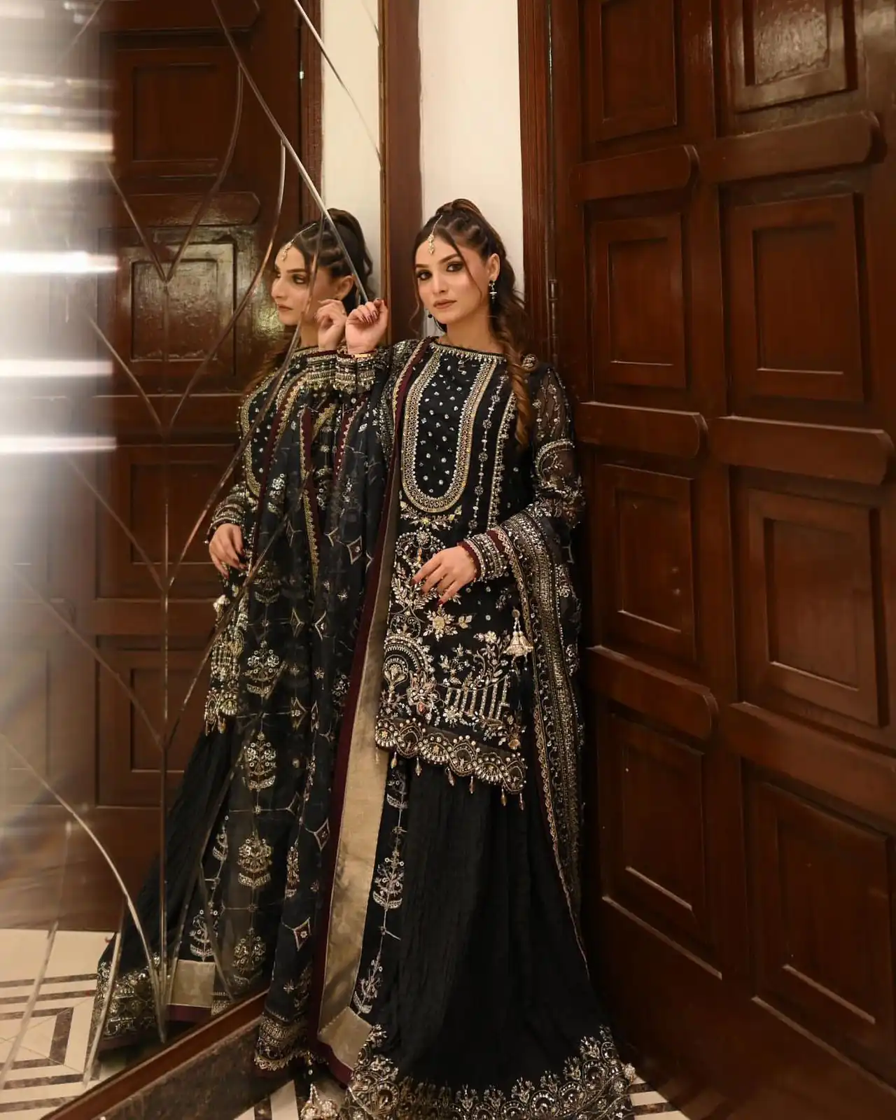 Black Crush Georgette Sequence Work Salwar Suit - Image 4