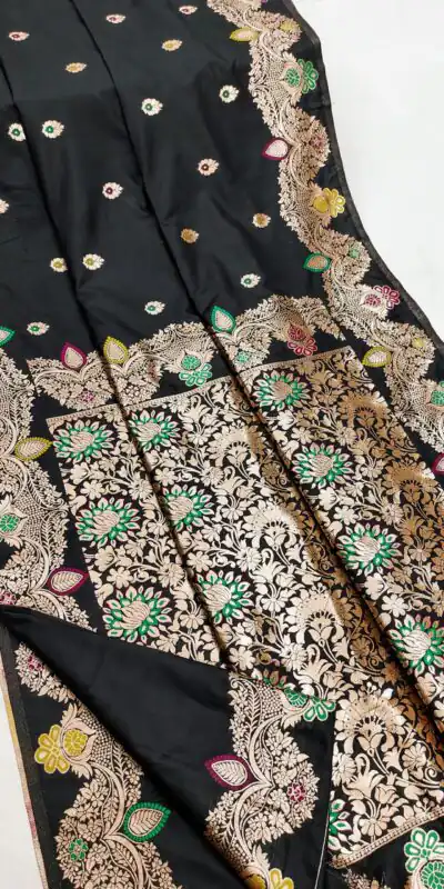 Block Banarasi Lace Work Gold Zari Border Saree