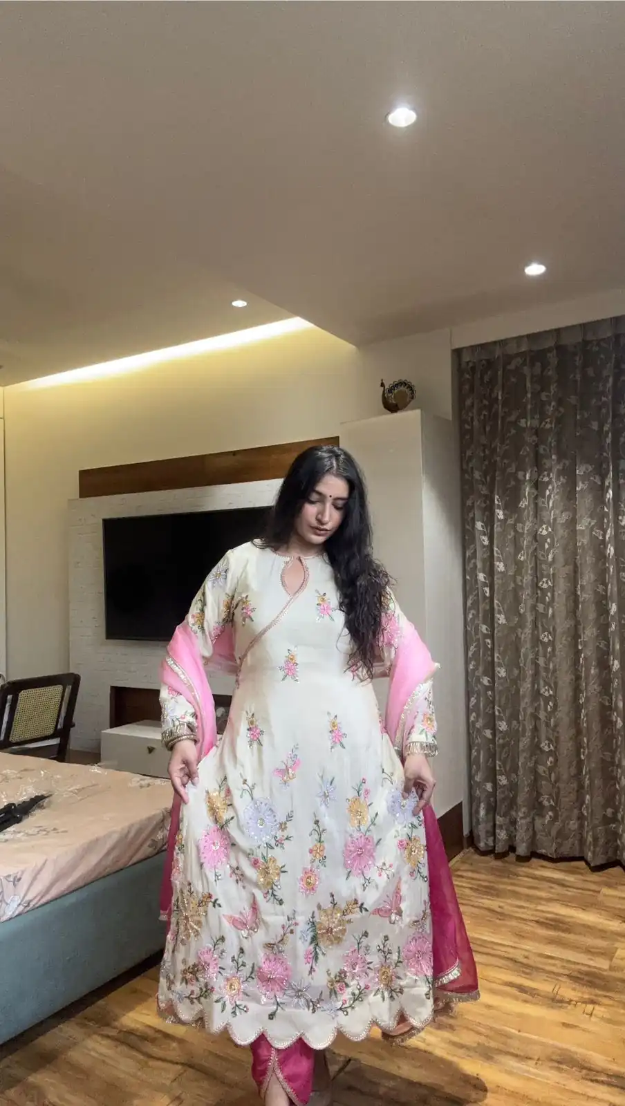 White Chinon Embroidery Lace Work Salwar Suit - Image 2